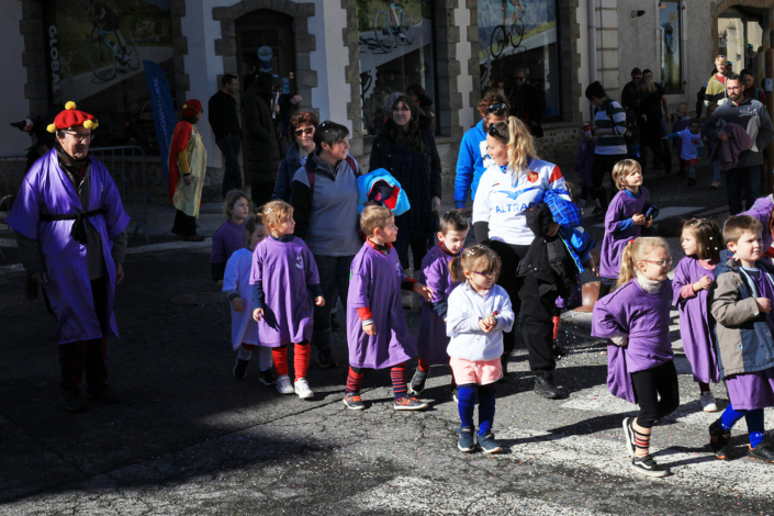 Carnaval des écoles 2023 à Nay © stockli