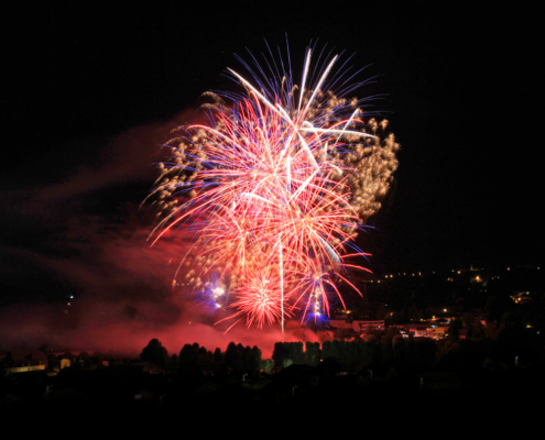 Feu d'artifice à Nay